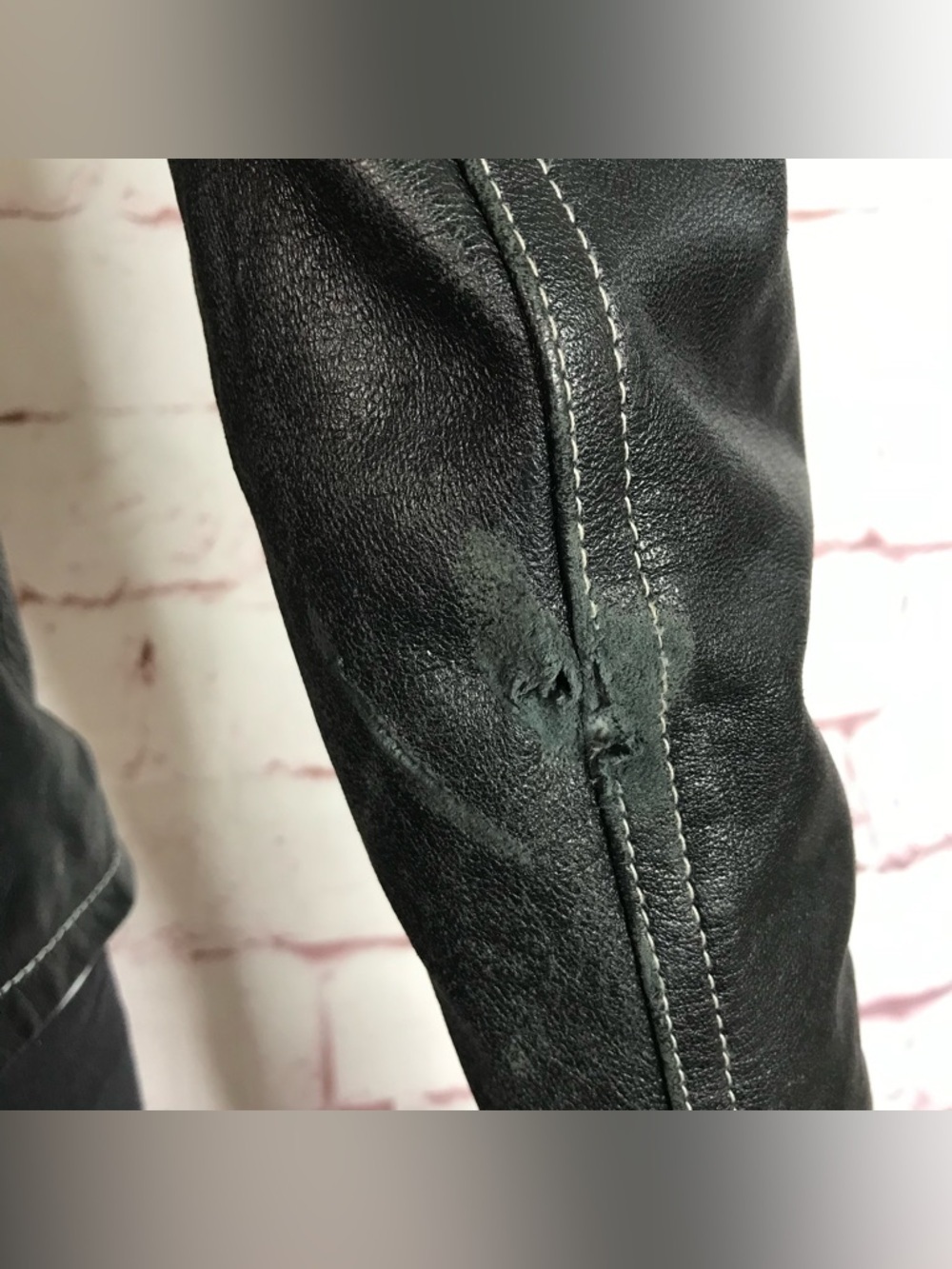 CARLO Moto Small Label EU Size 42 Jacket Black Leather White Stitching Juniors - Picture 12 of 16